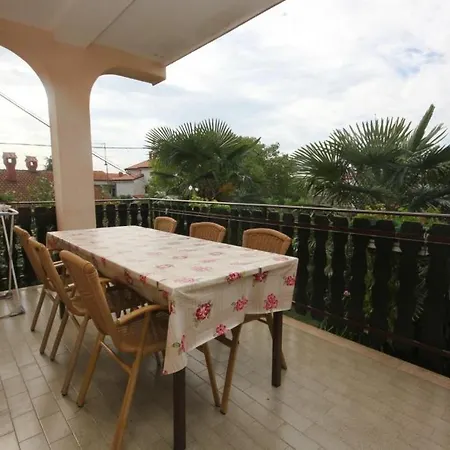 With A Parking Space Basanija, Umag - 7334 Daire