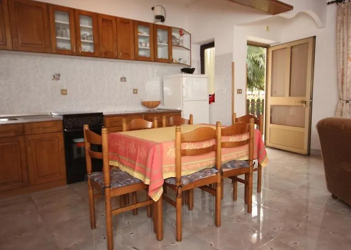 Apartman With A Parking Space Basanija, Umag - 7334