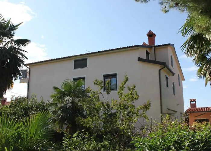 With A Parking Space Basanija, Umag - 7334